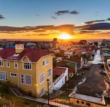 Hotel Boutique La Yegua Loca Punta Arenas Exterior photo