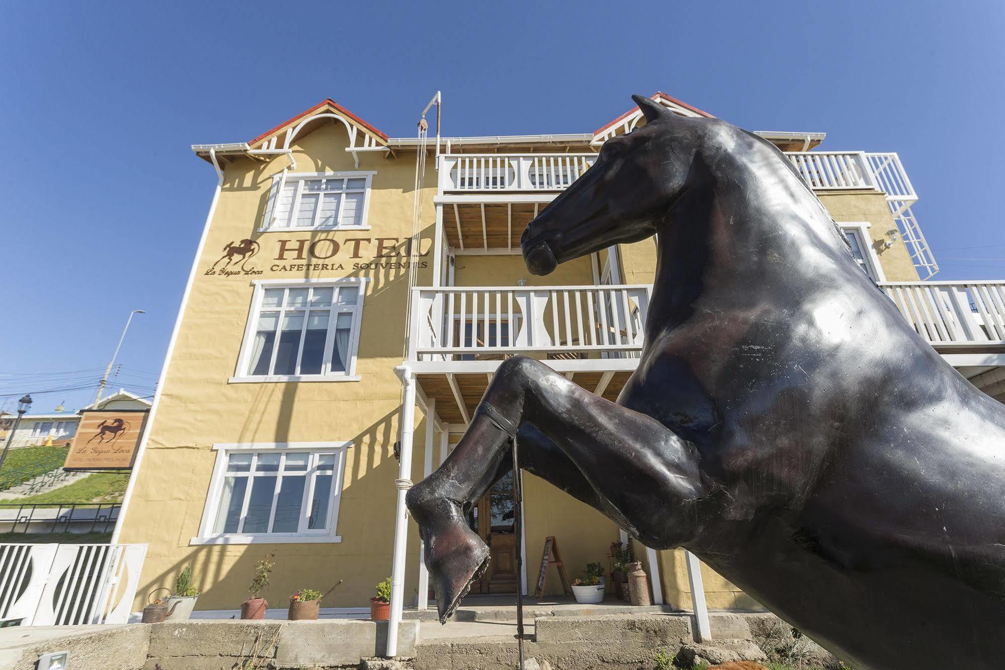Hotel Boutique La Yegua Loca Punta Arenas Exterior photo