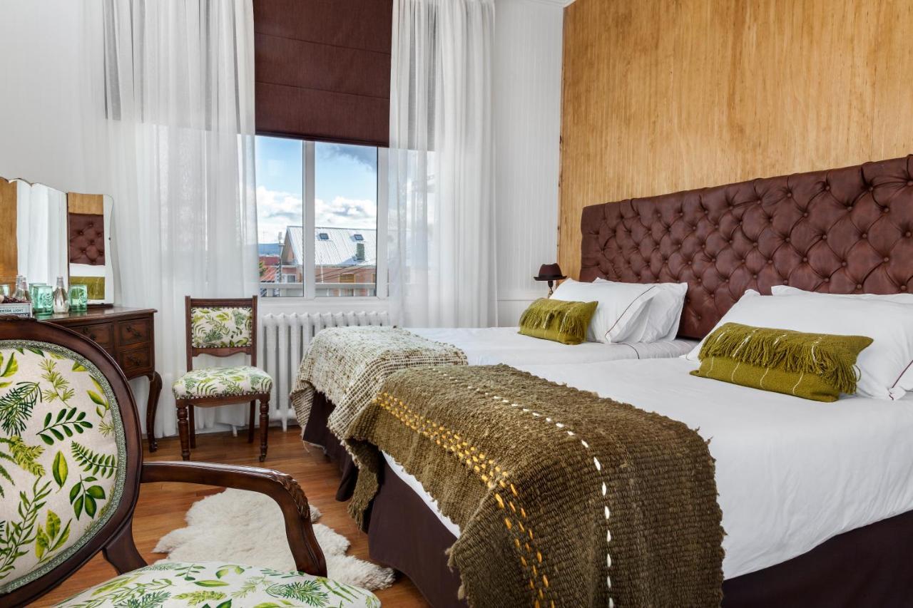 Hotel Boutique La Yegua Loca Punta Arenas Exterior photo