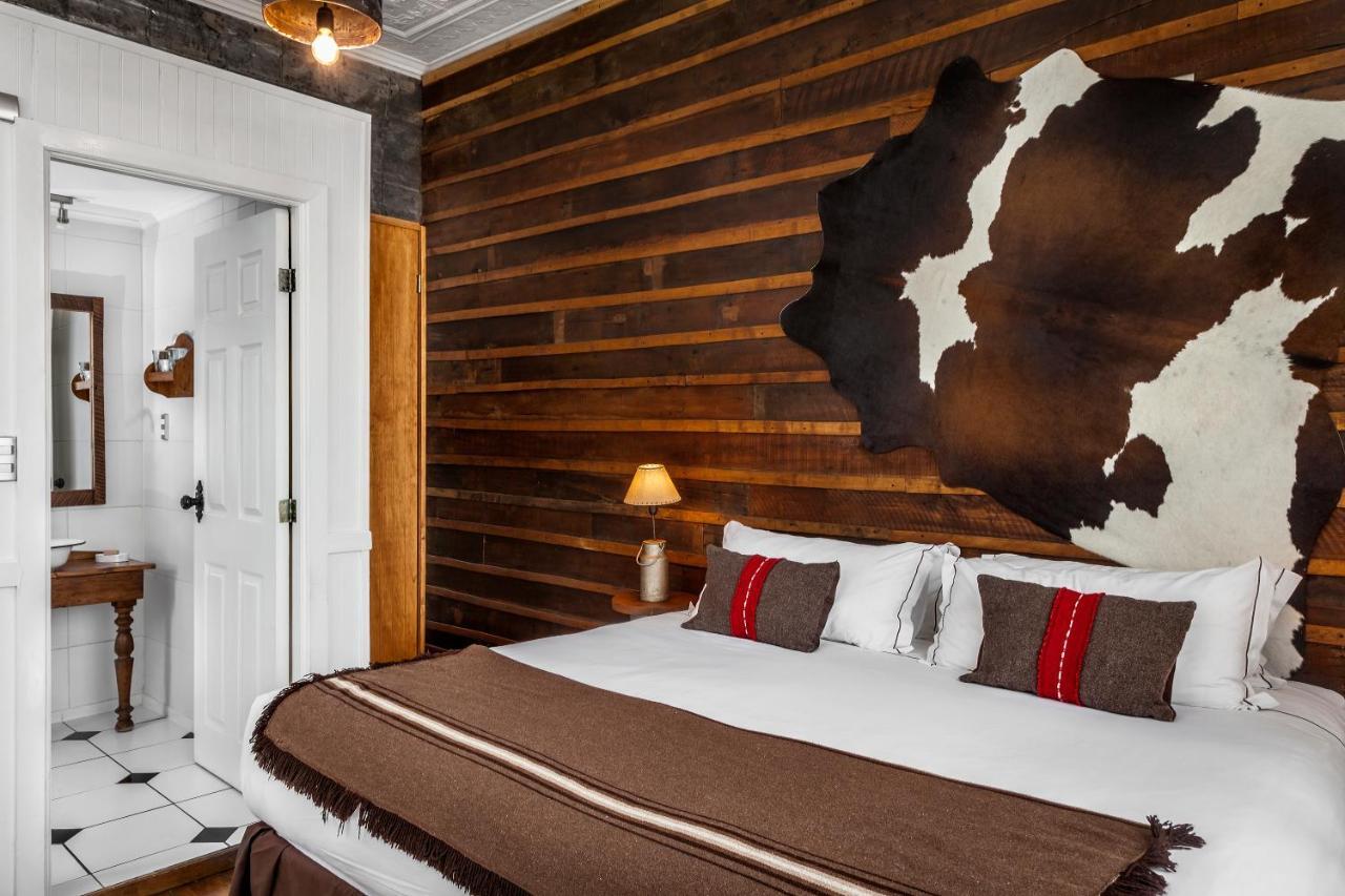 Hotel Boutique La Yegua Loca Punta Arenas Exterior photo